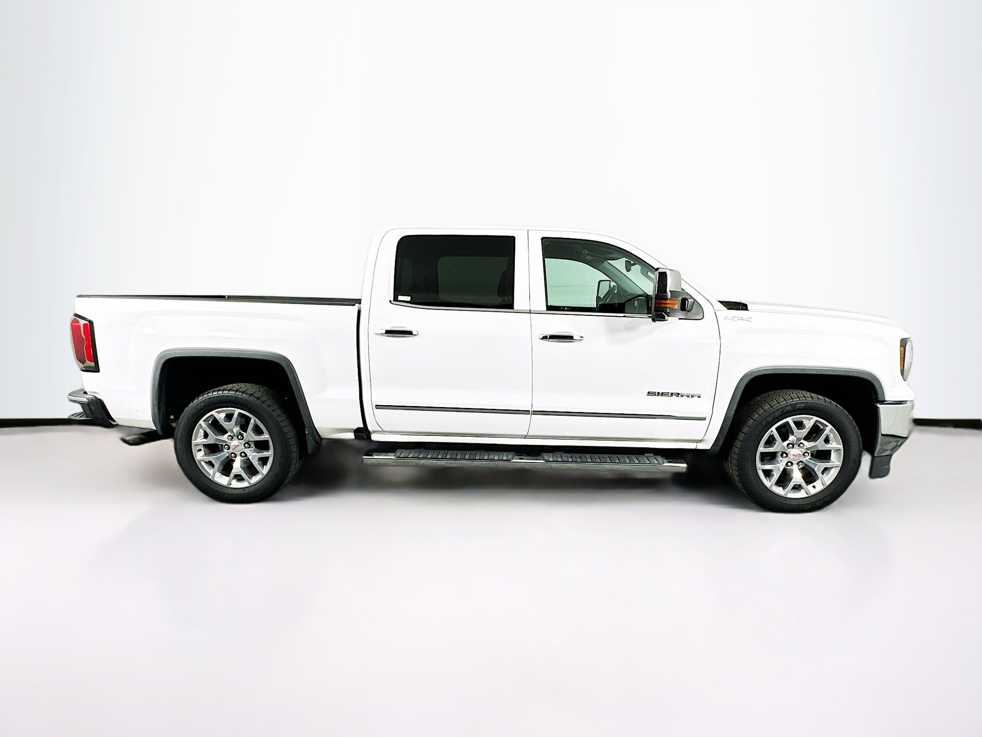 Used 2018 GMC Sierra 1500 SLT image 10