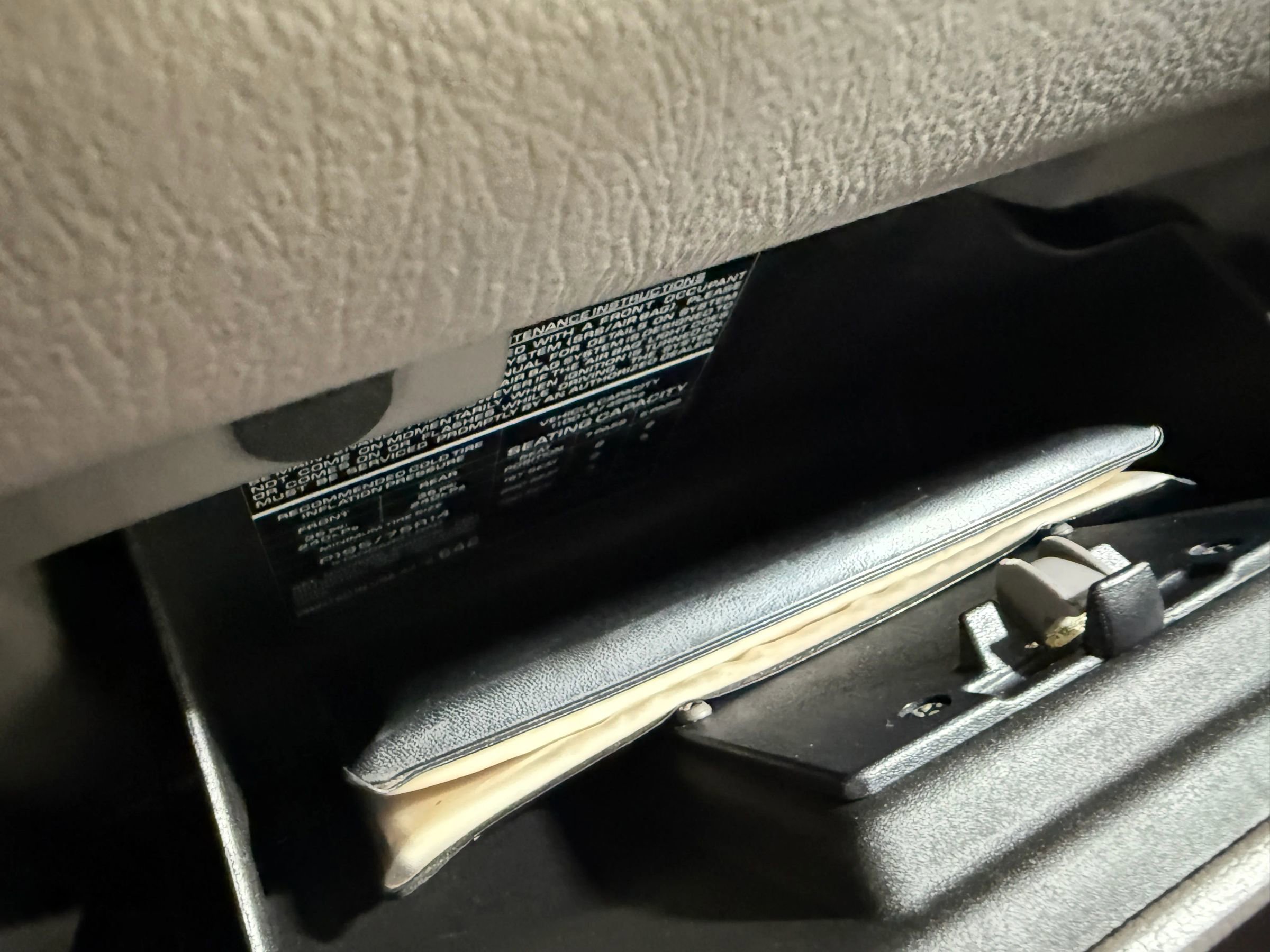 Used 1995 Dodge Caravan Minivan image 36