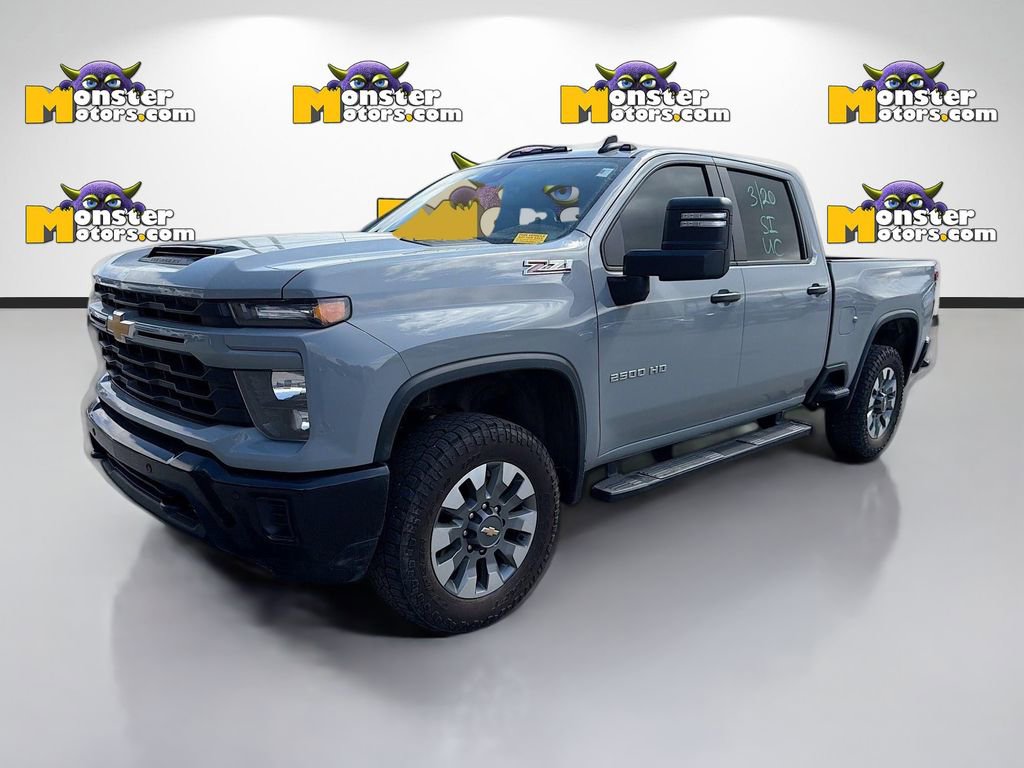 Used 2025 Chevrolet Silverado 2500 Custom w/ Custom Value Package image 1
