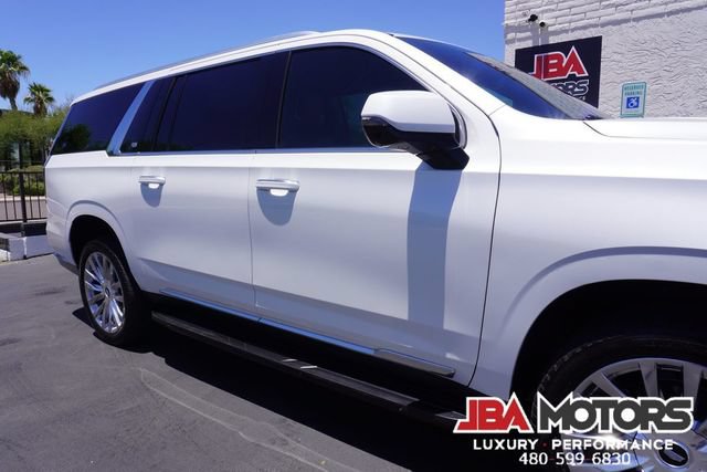 Used 2021 Cadillac Escalade ESV Premium Luxury AWD/4WD image 73