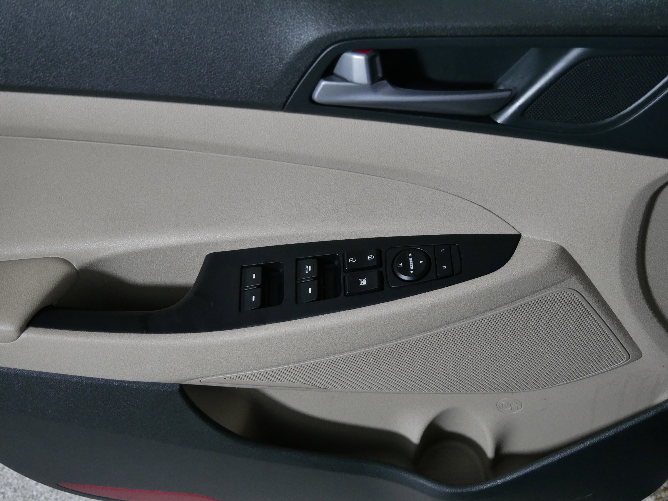 Used 2017 Hyundai Tucson SE image 19