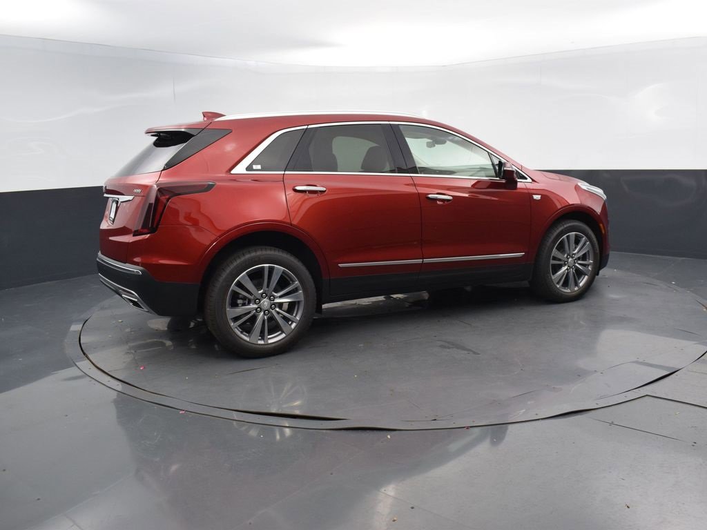 New 2025 Cadillac XT5 Premium Luxury w/ LPO, Floor Liner Package image 6