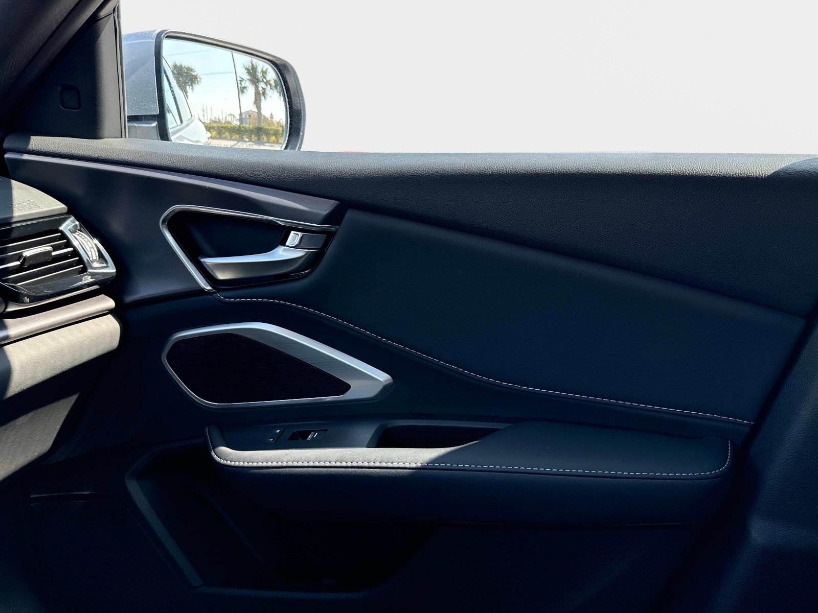 Certified 2025 Acura RDX SH-AWD image 20