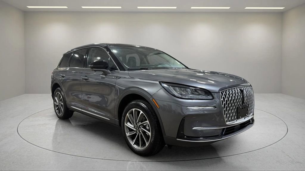 Certified 2023 Lincoln Corsair AWD w/ Equipment Group 101A image 1