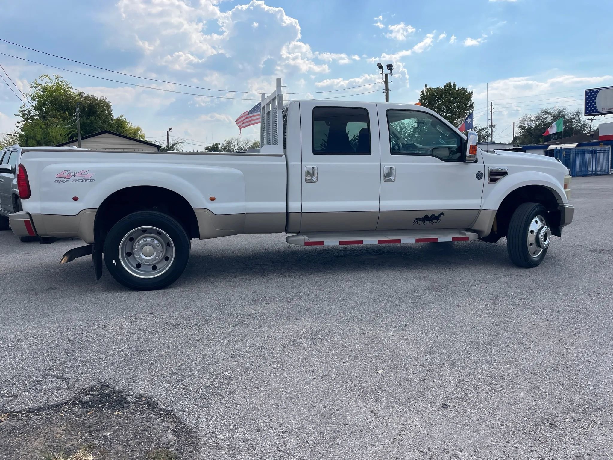 Used 2008 Ford F450 King Ranch image 5