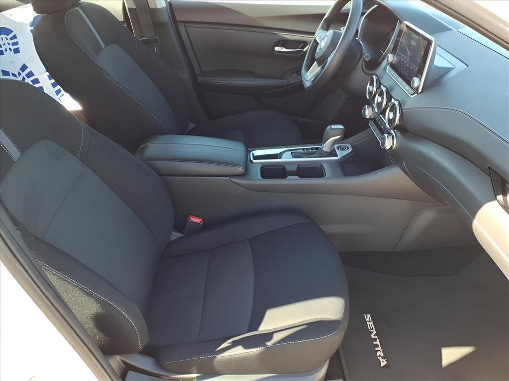 Used 2023 Nissan Sentra SV image 17