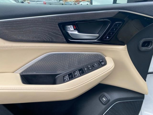 Used 2022 Acura MDX SH-AWD w/ Advance Package image 22