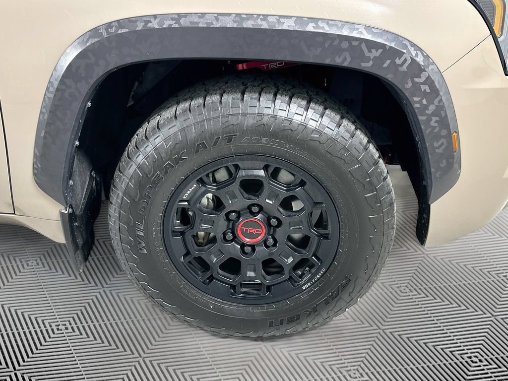 Used 2025 Toyota Sequoia TRD Pro w/ Tow Technology Package AWD/4WD image 20