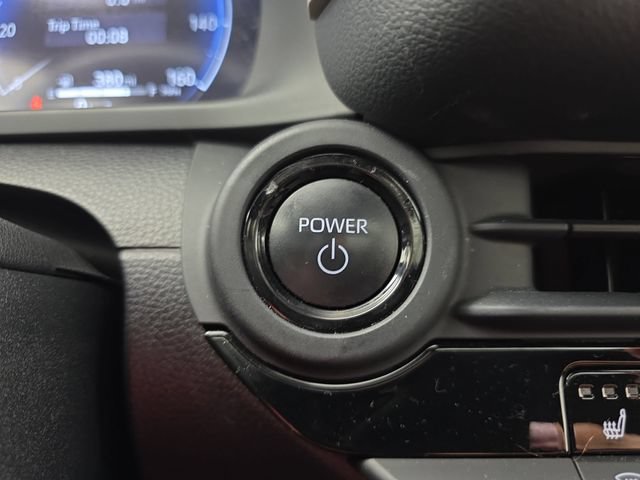 Used 2023 Toyota Crown AWD/4WD image 36