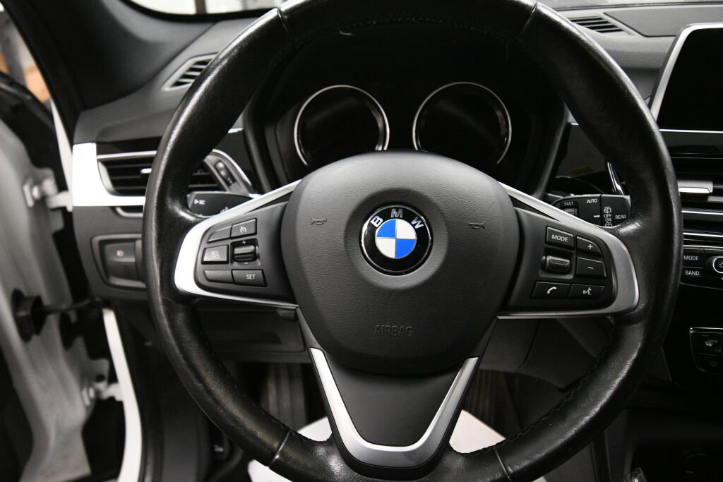 Used 2019 BMW X1 xDrive28i w/ Convenience Package image 13