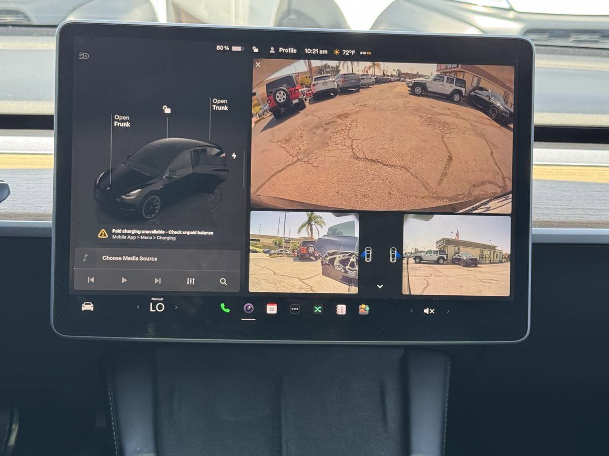 Used 2022 Tesla Model Y Long Range AWD/4WD image 26