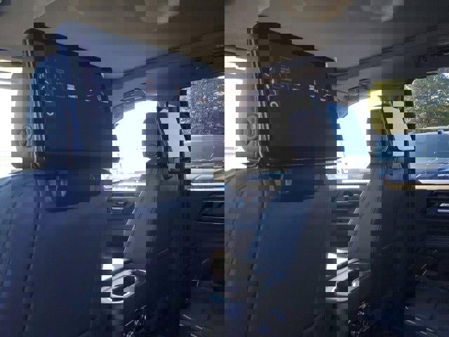 New 2026 GMC Yukon XL Elevation w/ Elevation Premium Package image 8