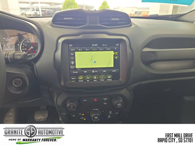 Used 2023 Jeep Renegade Latitude AWD/4WD image 18