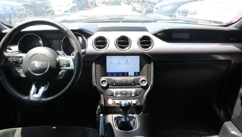 Used 2017 Ford Mustang GT RWD image 22