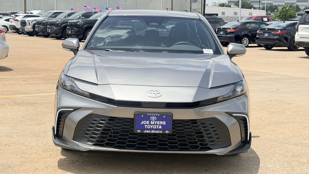 Certified 2026 Toyota Camry SE FWD image 3
