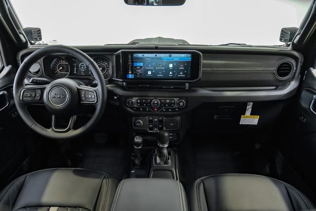 Used 2025 Jeep Gladiator Sport AWD/4WD image 10