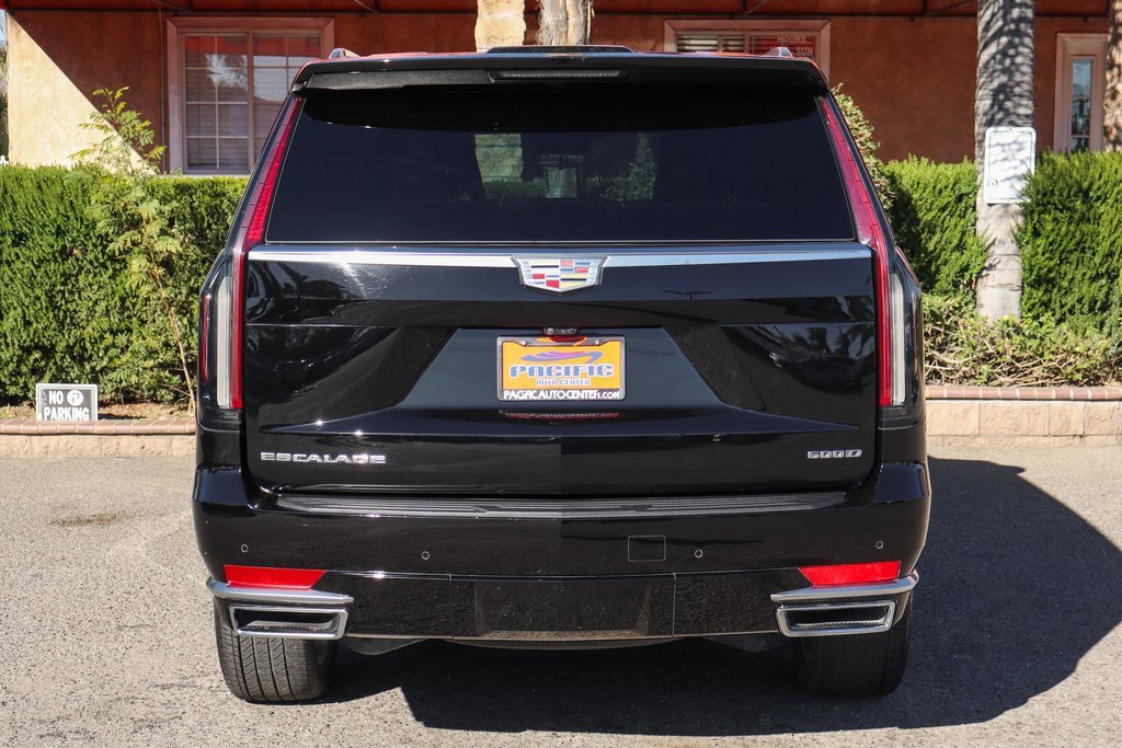 Used 2023 Cadillac Escalade Premium Luxury w/ LPO, Floor Liner Package image 7