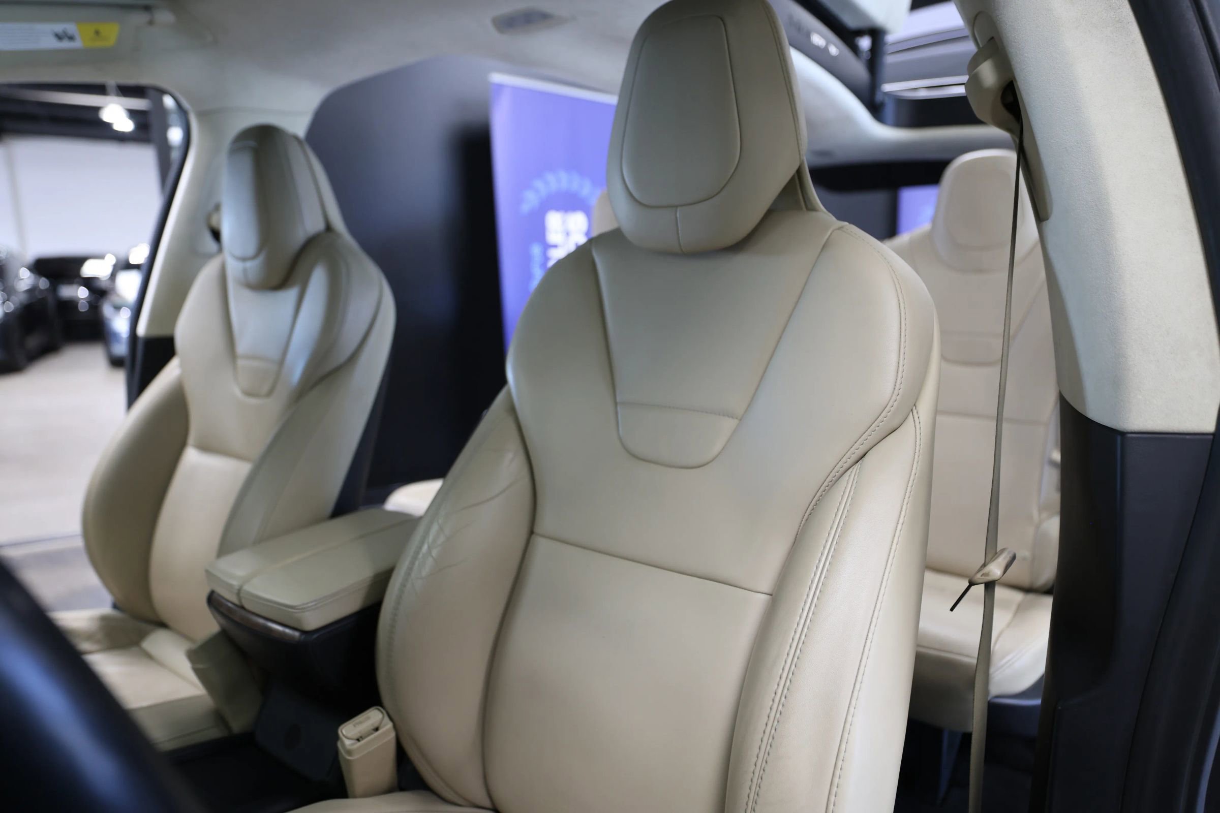 Used 2017 Tesla Model X 100D image 28