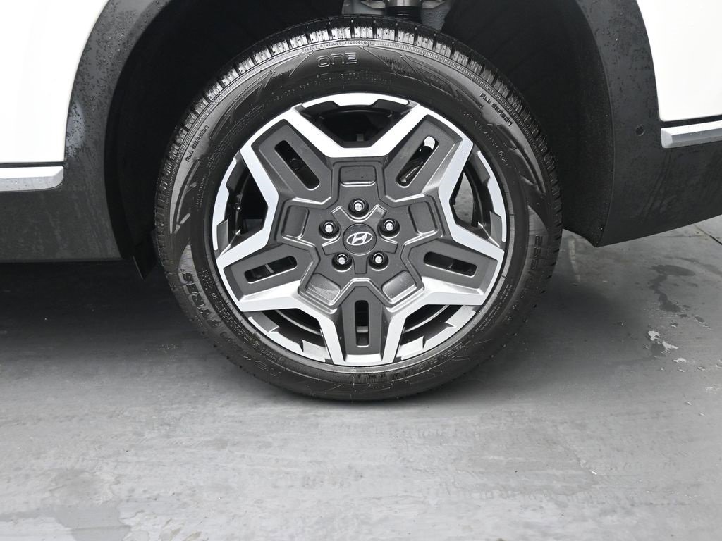 Used 2023 Hyundai Santa Fe Limited image 11