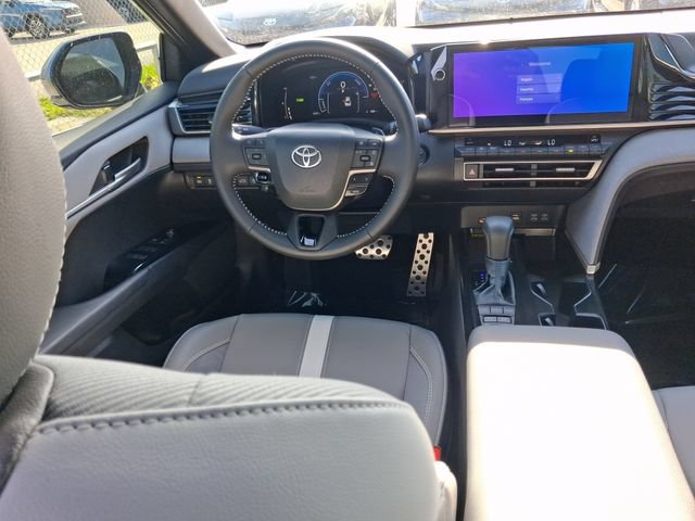 Used 2026 Toyota Camry SE w/ Multimedia Upgrade Package FWD image 8