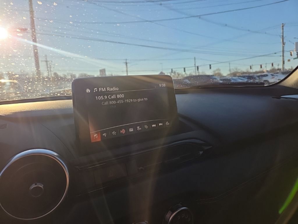 Used 2021 MAZDA MX-5 Miata RF Grand Touring image 29