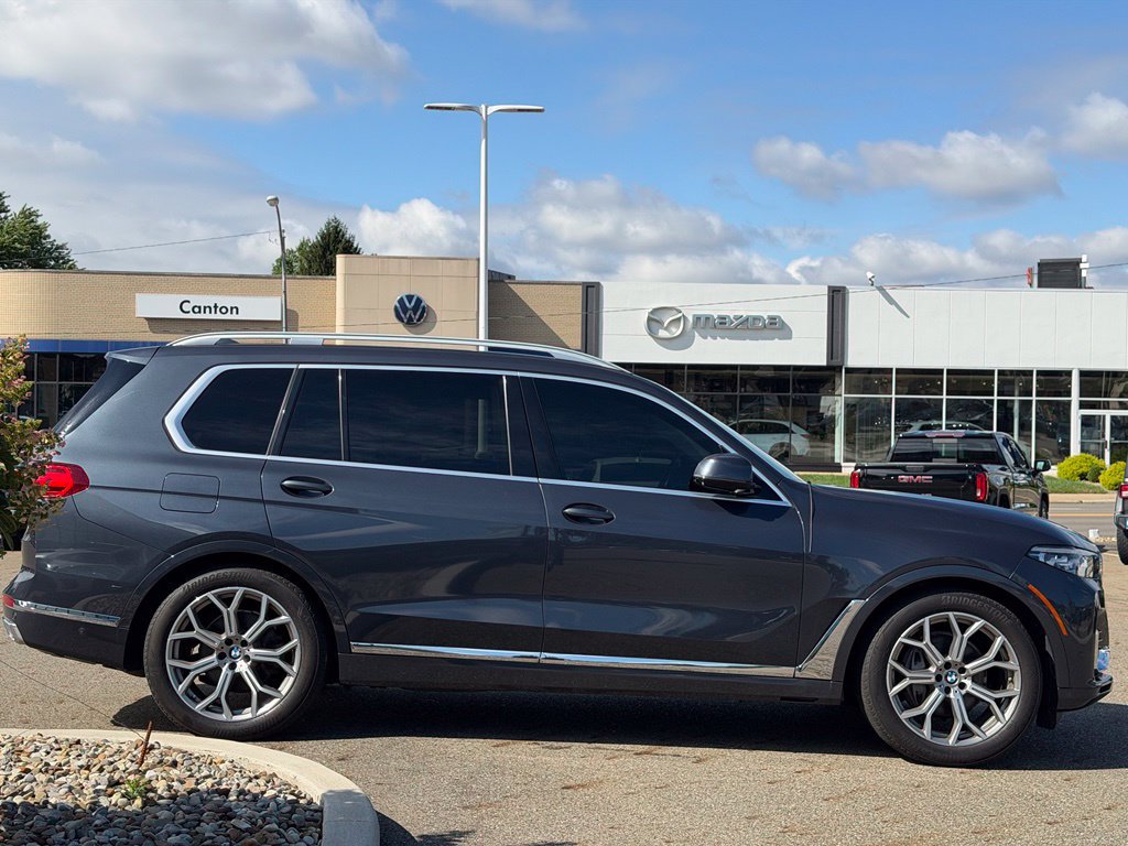 Used 2020 BMW X7 xDrive40i w/ Premium Package AWD/4WD image 6