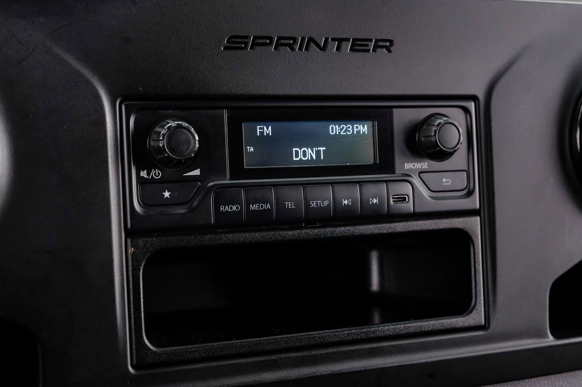 Used 2023 Mercedes-Benz Sprinter 2500 image 18