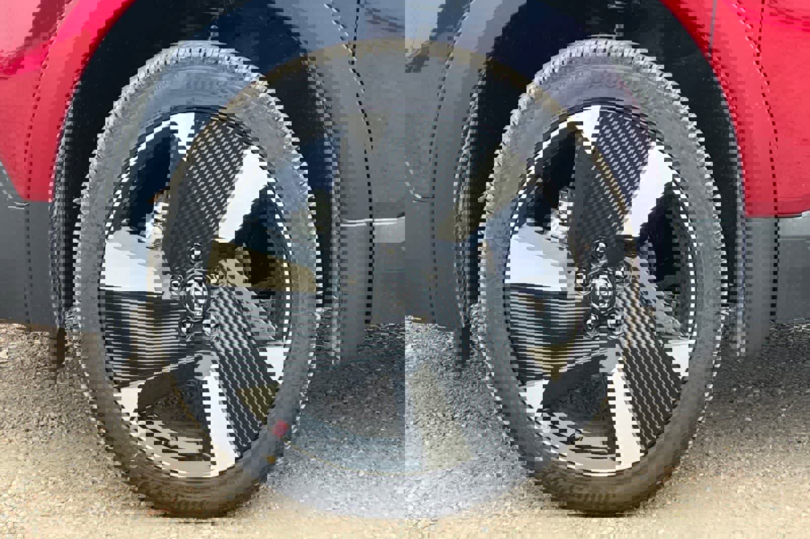 New 2026 Nissan Kicks SR AWD/4WD image 31