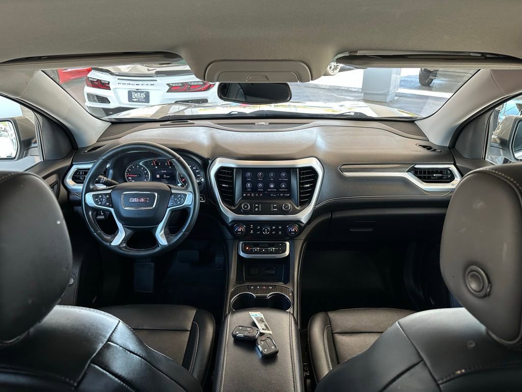Certified 2023 GMC Acadia SLT w/ Preferred Package image 21