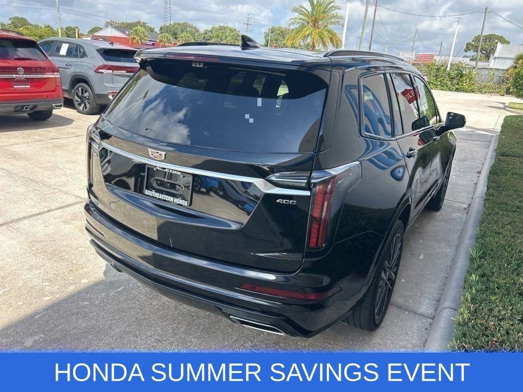 Used 2023 Cadillac XT6 Sport w/ Technology Package AWD/4WD image 7