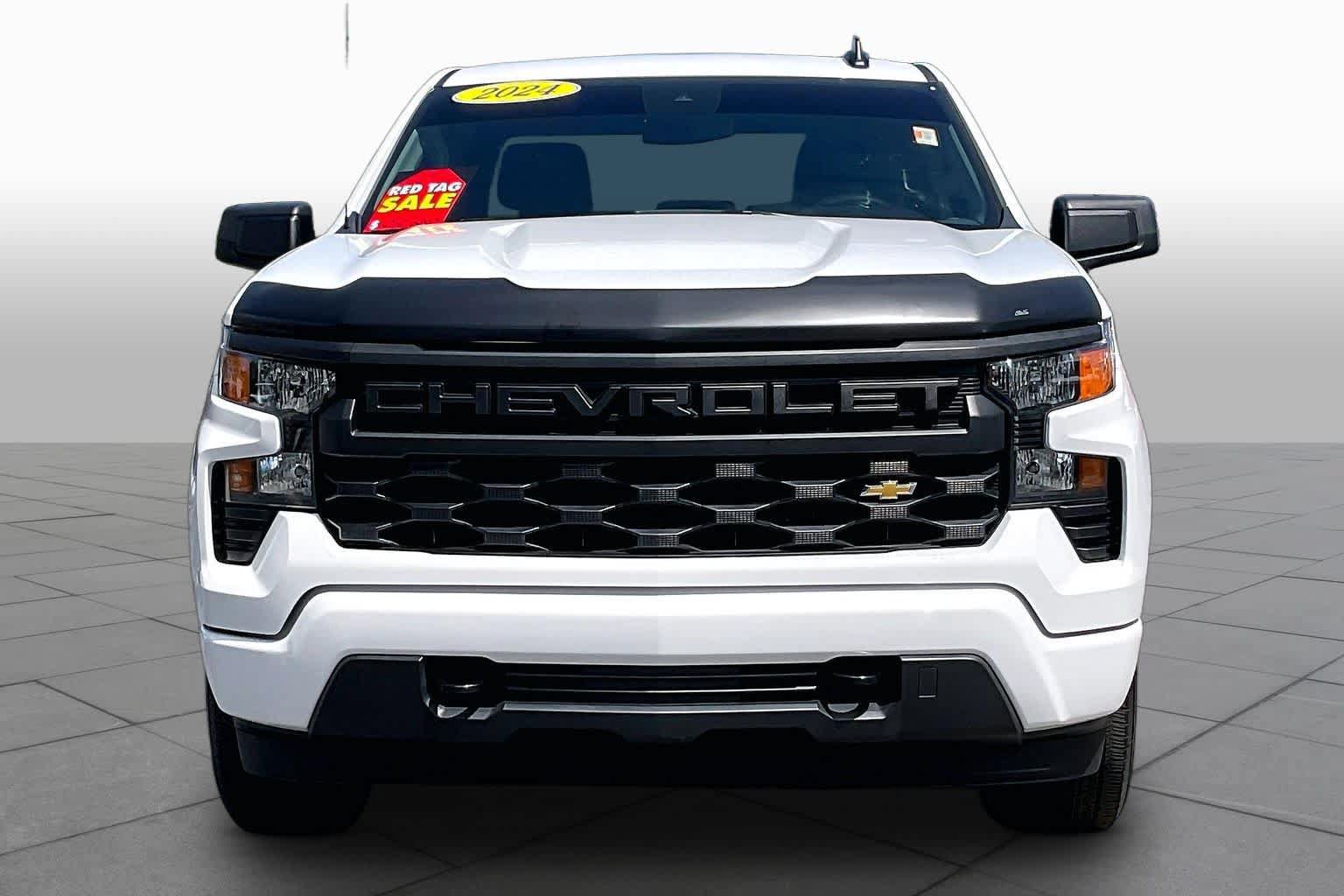 Used 2024 Chevrolet Silverado 1500 Custom RWD image 4
