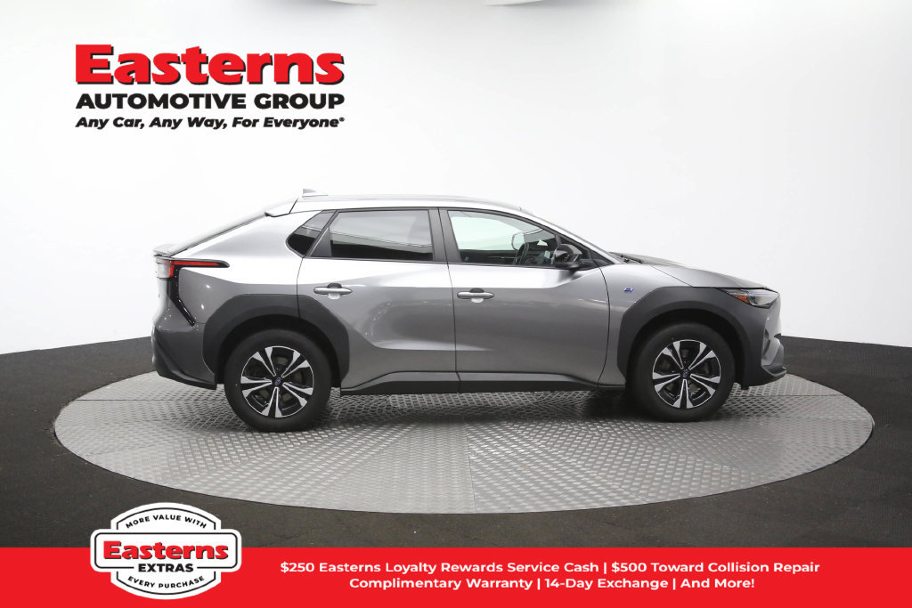 Used 2023 Subaru Solterra AWD image 42