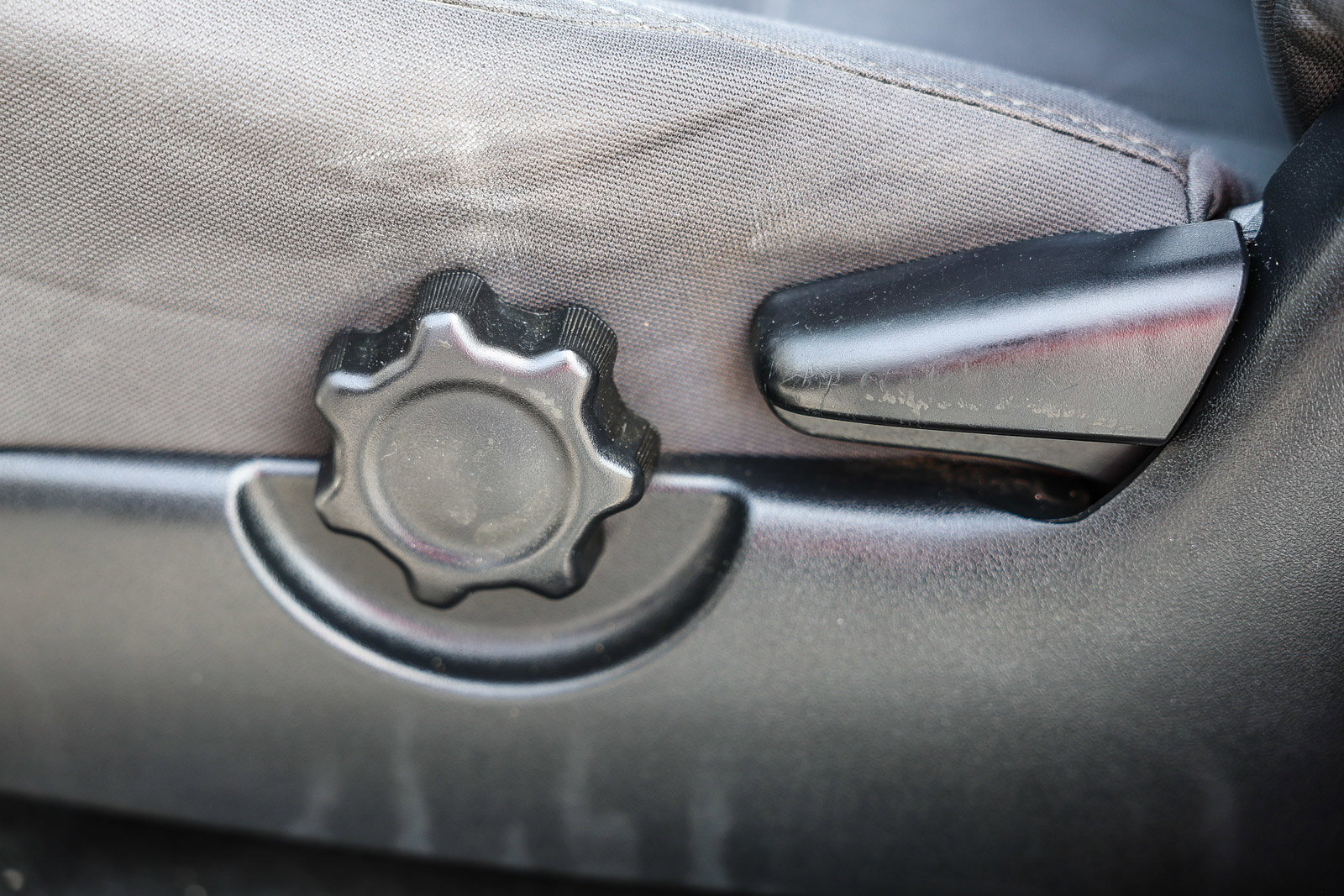 Used 2018 Toyota Tacoma TRD Off-Road w/ Technology Package image 11