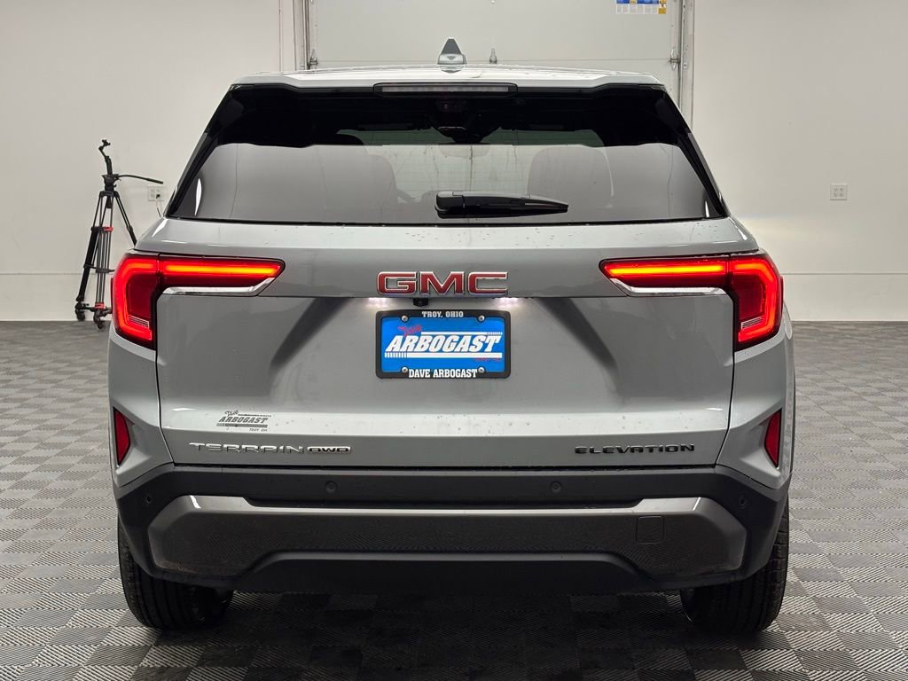New 2026 GMC Terrain Elevation w/ Technology Package II image 9