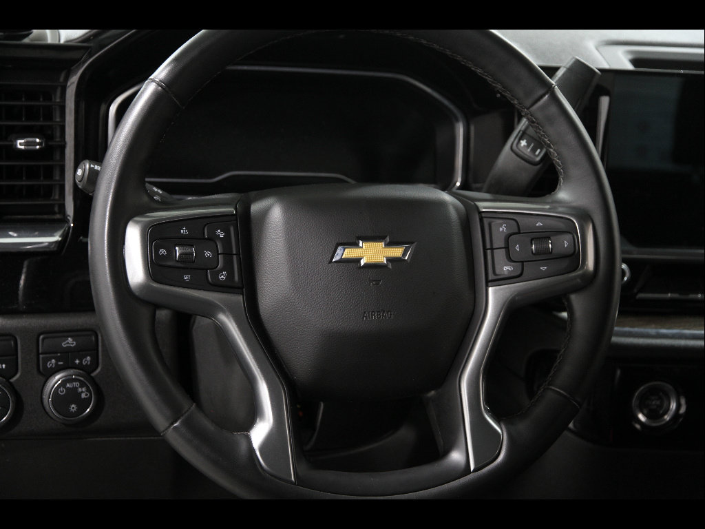 Certified 2023 Chevrolet Silverado 1500 LT AWD/4WD image 8