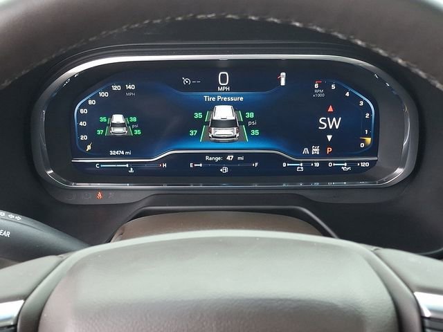 Used 2023 Chevrolet Tahoe Z71 w/ Luxury Package image 21