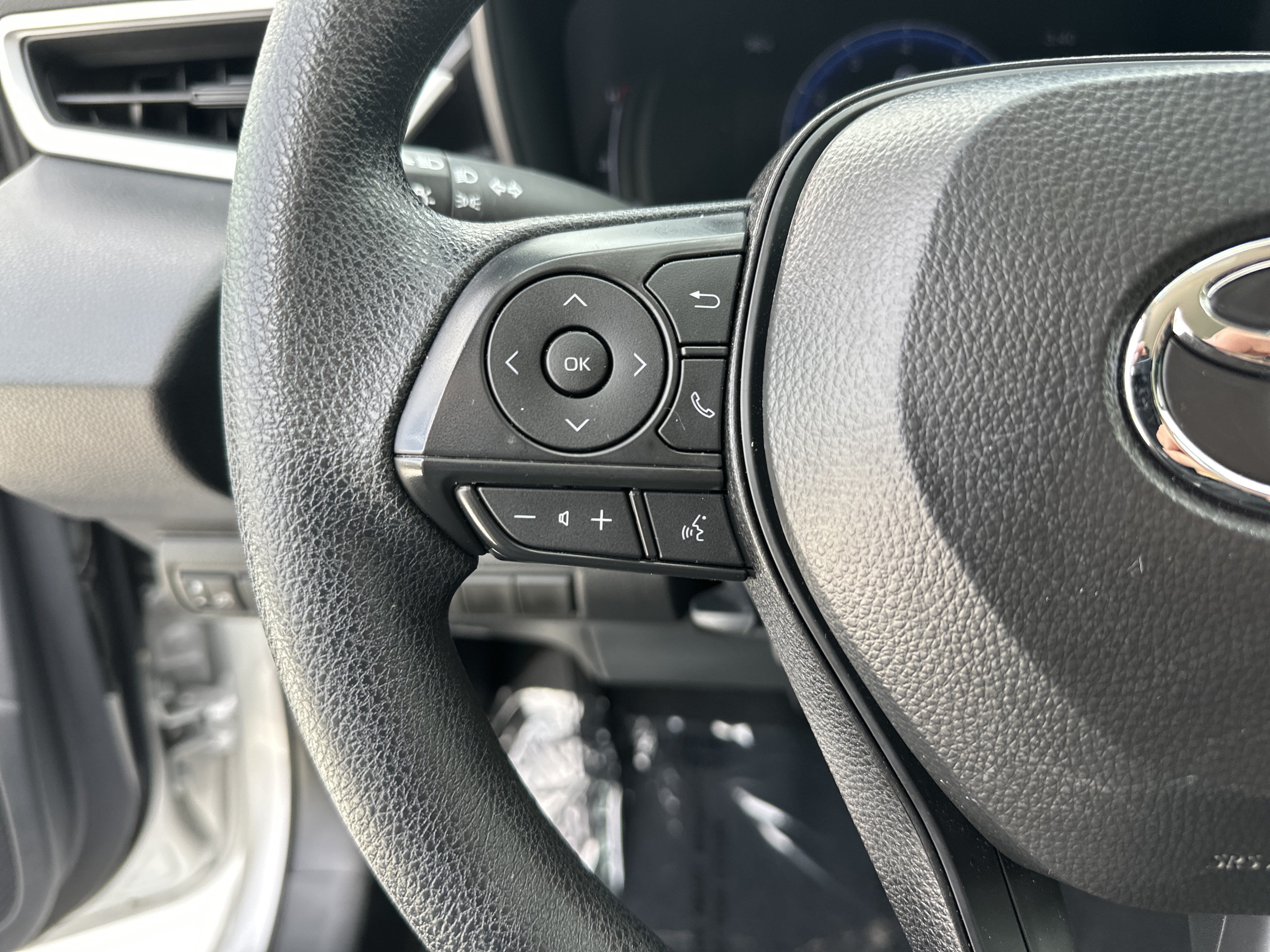 Certified 2026 Toyota Corolla LE FWD image 19