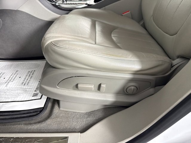 Used 2017 Buick Enclave Premium w/ Experience Buick Package image 21