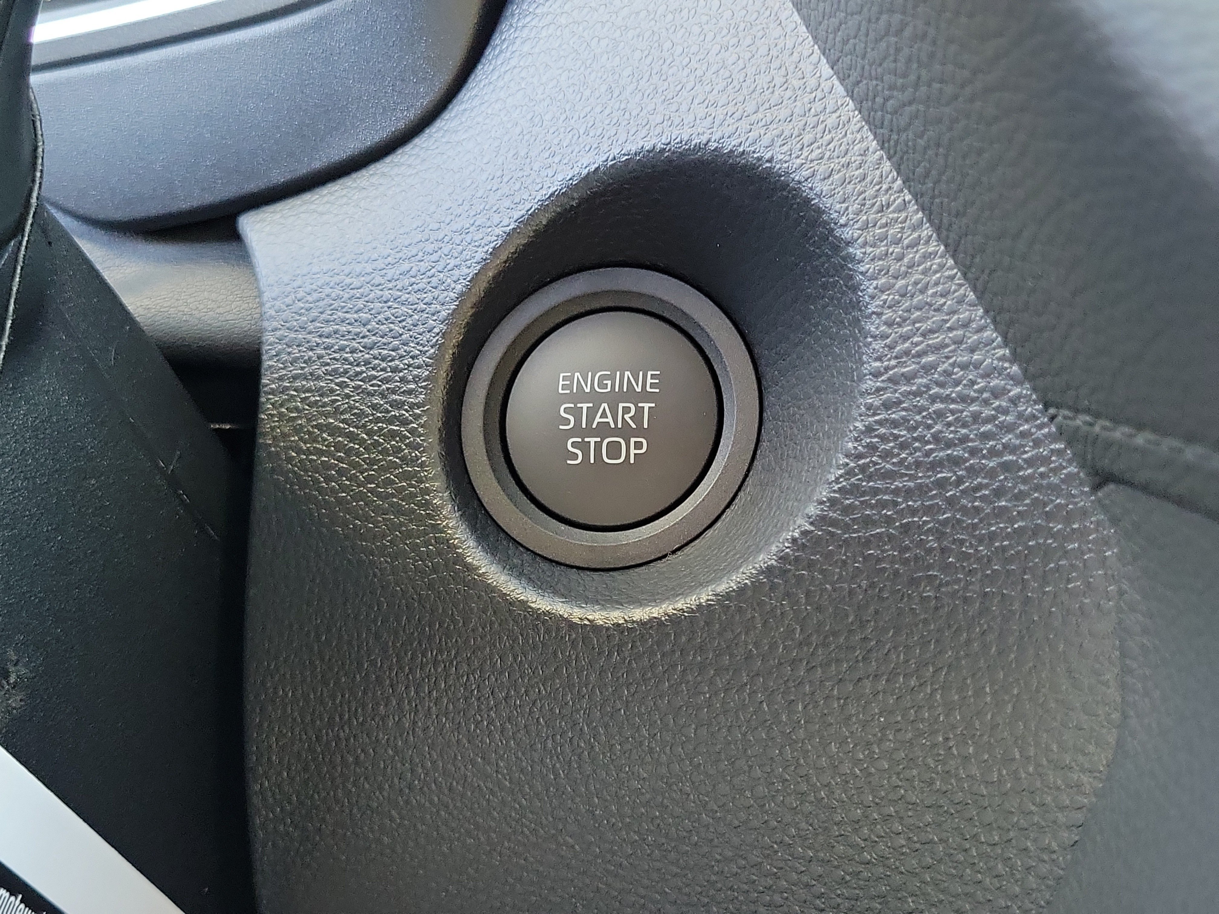 New 2026 Toyota Corolla Cross XLE w/ Convenience Package FWD image 28