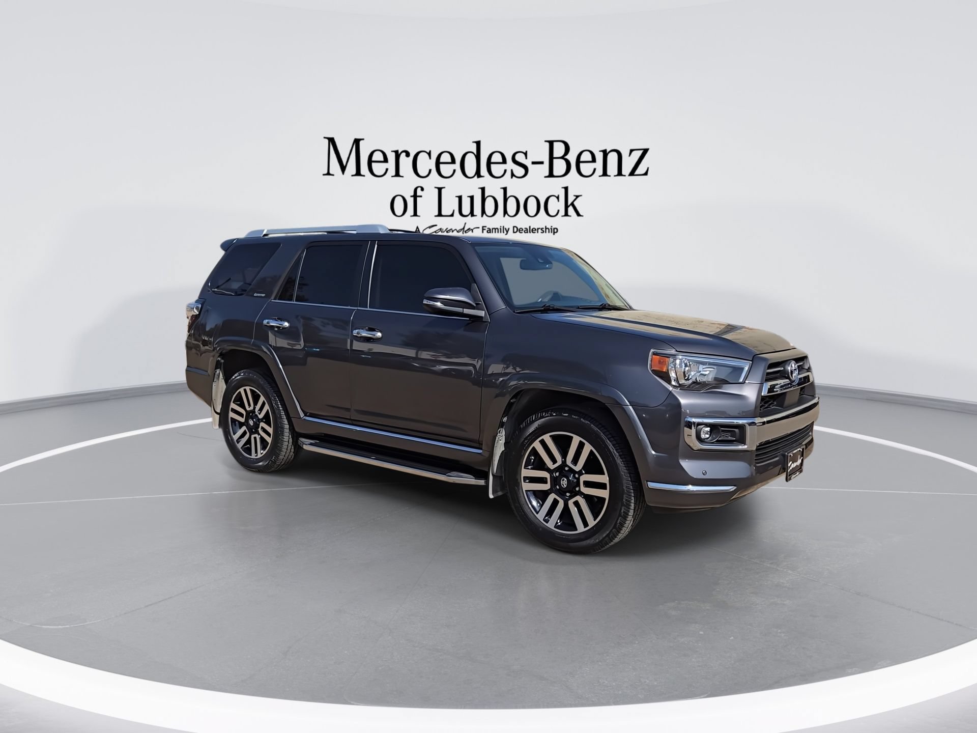 Used 2021 Toyota 4Runner Limited AWD/4WD image 2