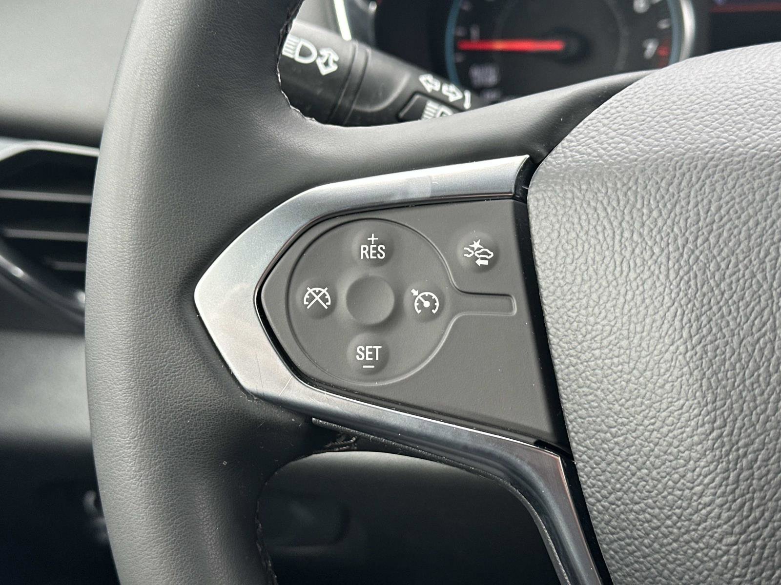 Certified 2023 Chevrolet Traverse LT image 22