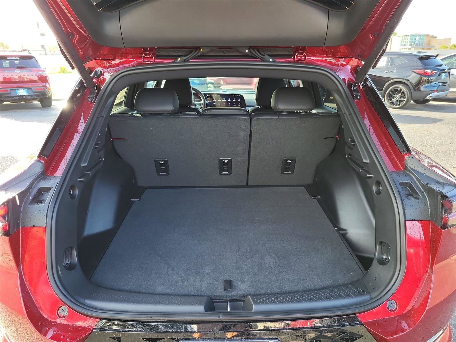 New 2025 Chevrolet Equinox EV RS image 23