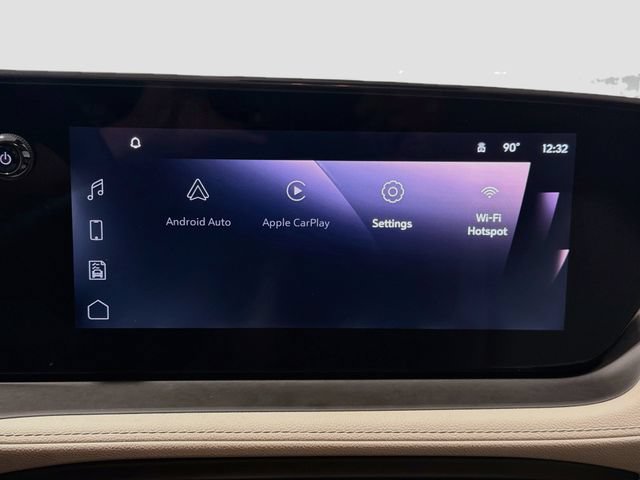 Certified 2024 Buick Encore GX Preferred w/ Comfort Package AWD/4WD image 13