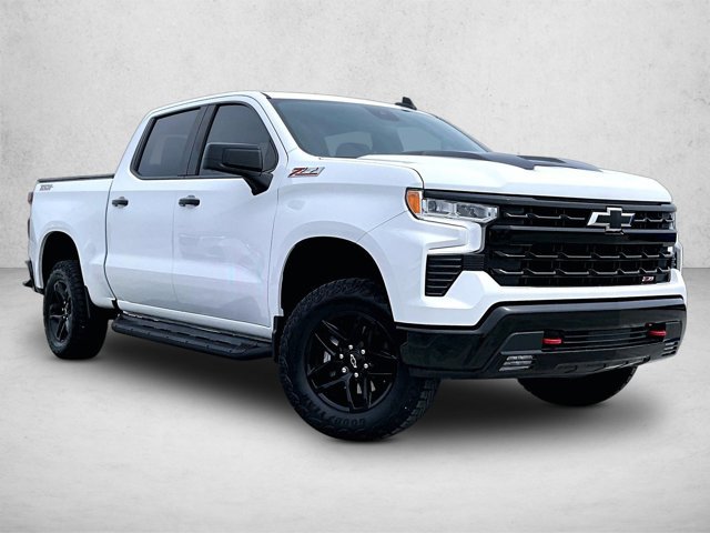 Used 2024 Chevrolet Silverado 1500 LT Trail Boss w/ Convenience Package II image 12