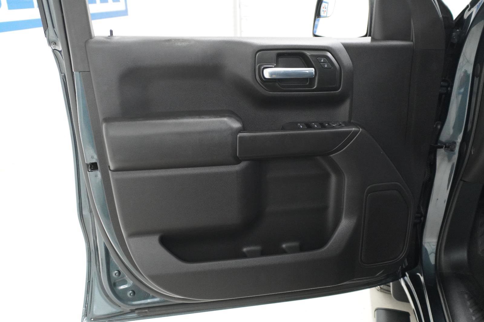 Used 2021 Chevrolet Silverado 1500 Custom RWD image 10