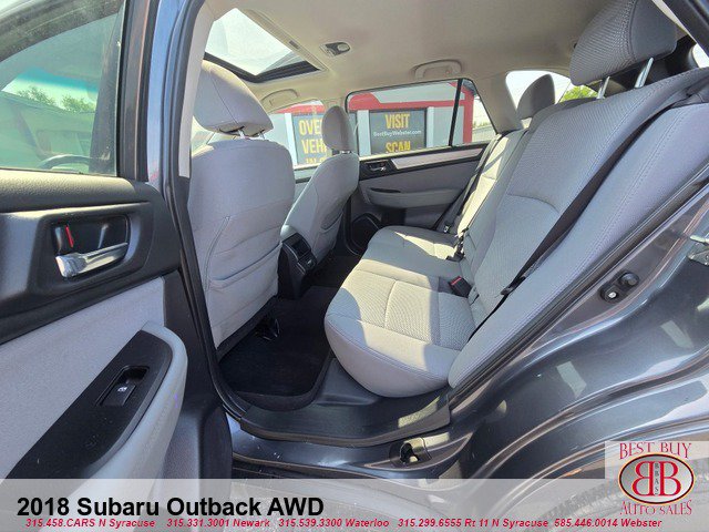 Used 2018 Subaru Outback 2.5i Premium AWD/4WD image 11