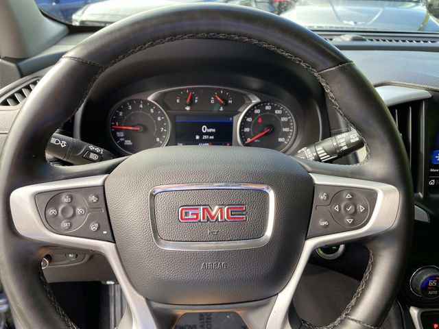 Used 2024 GMC Terrain SLT image 10