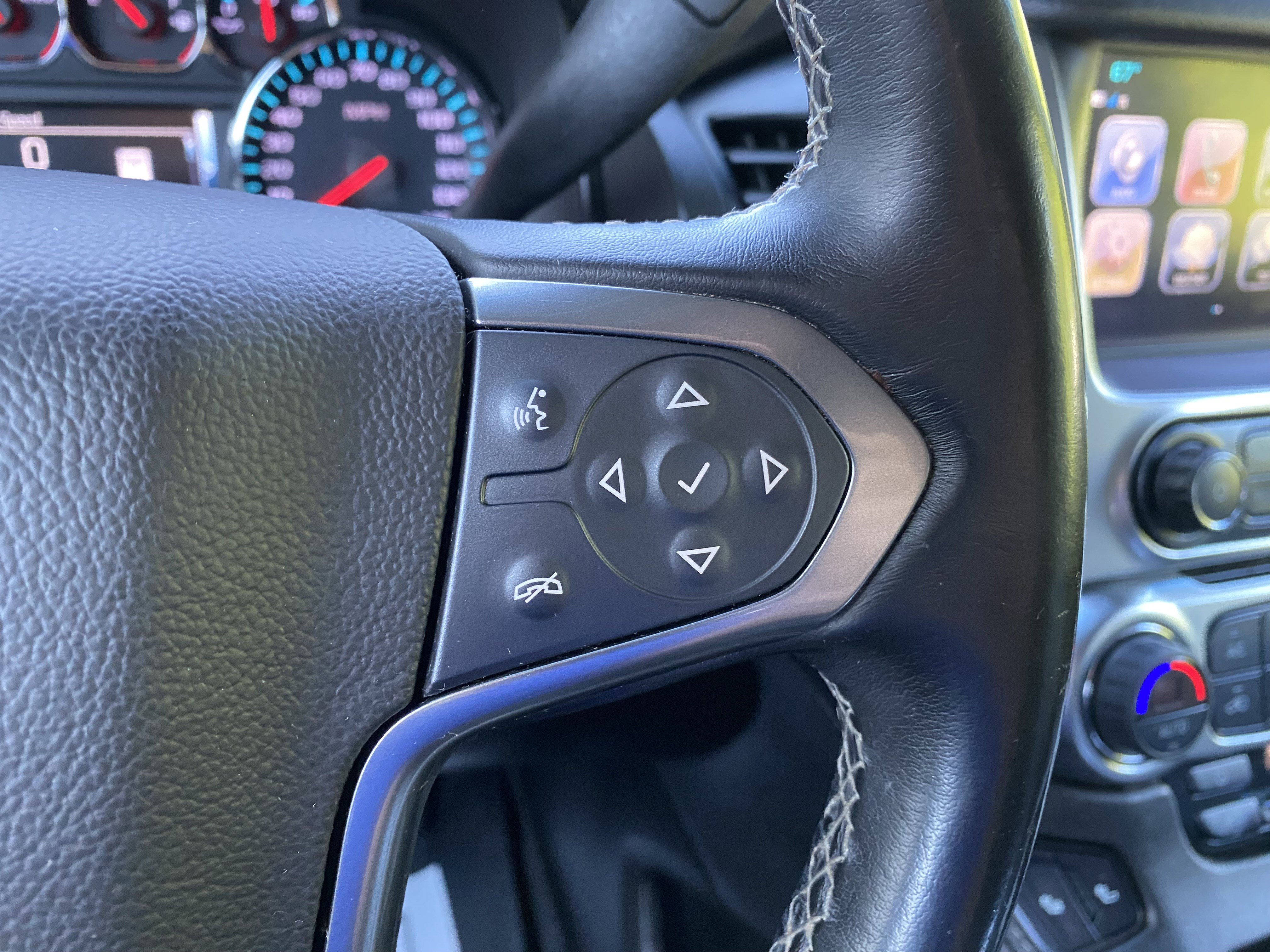 Used 2019 Chevrolet Tahoe LT RWD image 21