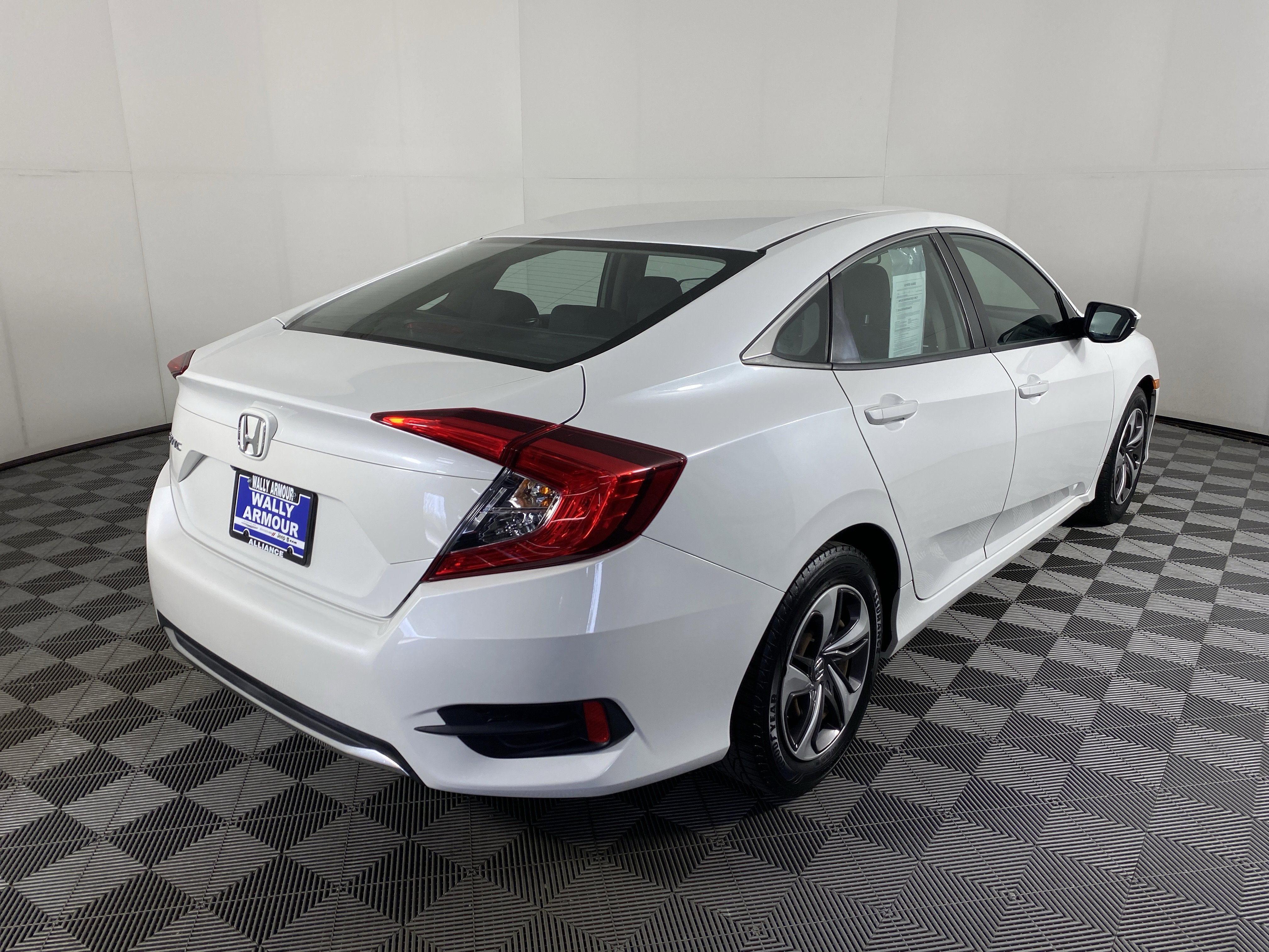 Used 2019 Honda Civic LX image 6