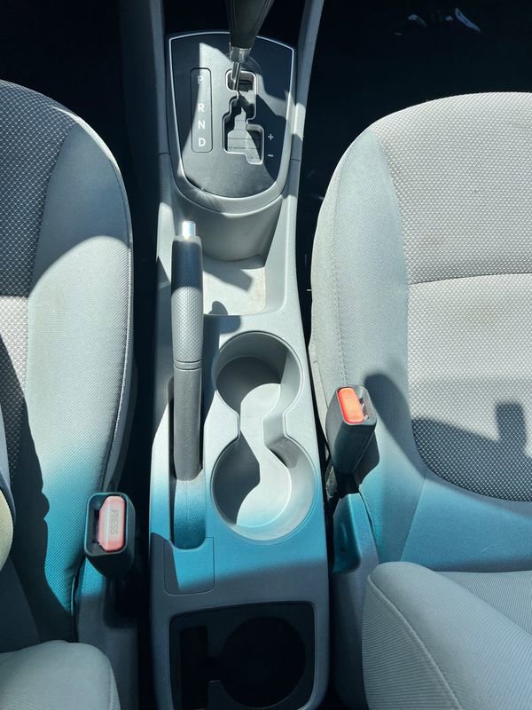 Used 2014 Hyundai Accent GS image 19